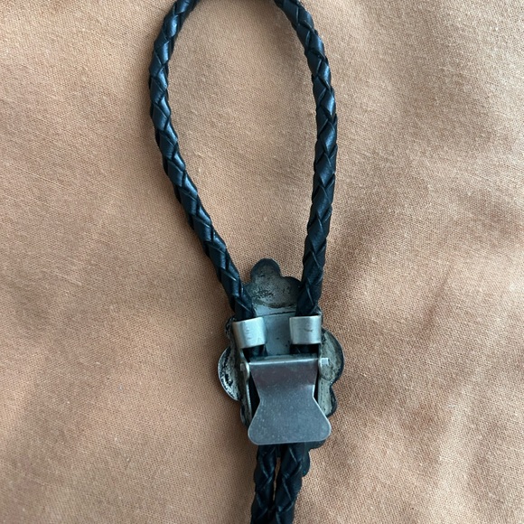 Silver and Rhodochrosite Women's Bolo Tie - Picture 3 of 4